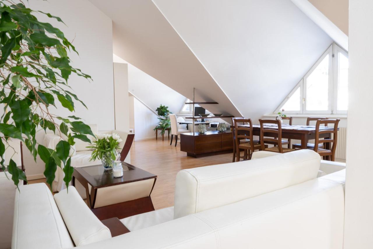 180m2 Penthouse, Luxury Next To Karlskirche And Parking Included * Wien